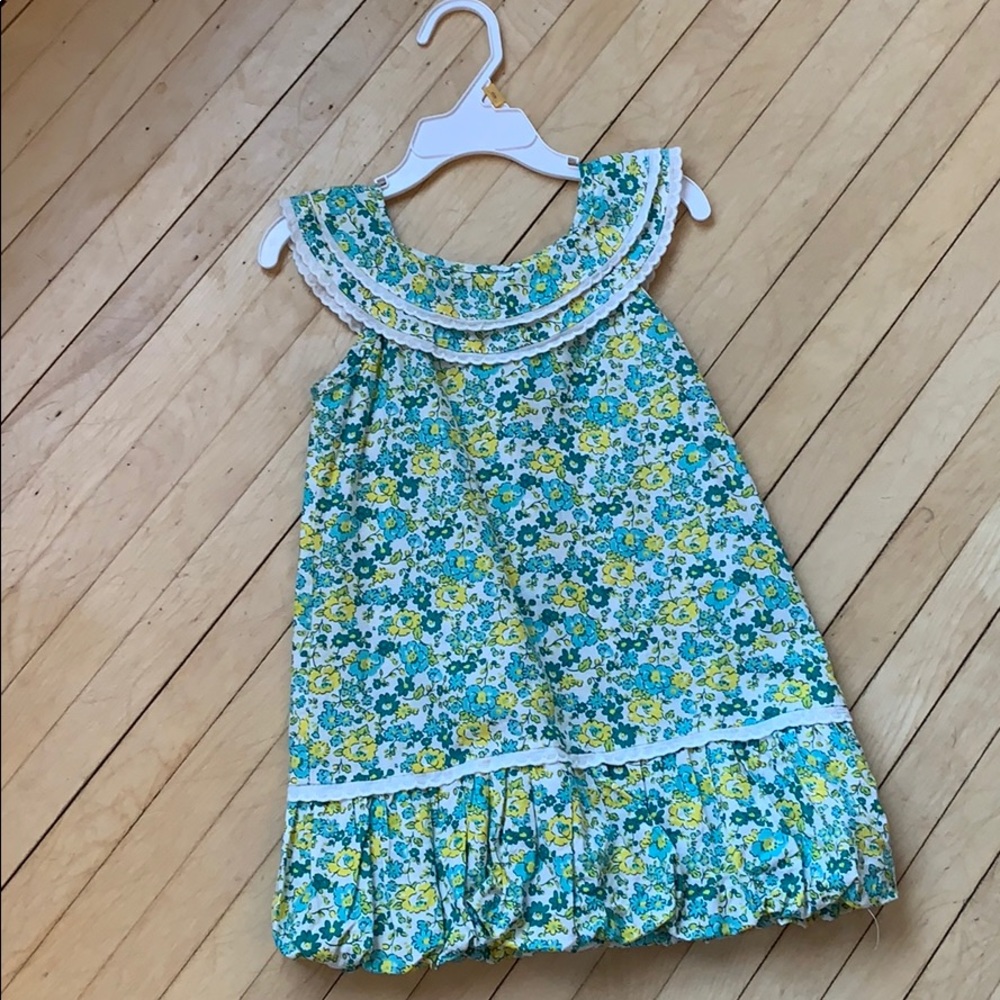 3T flowery dress
